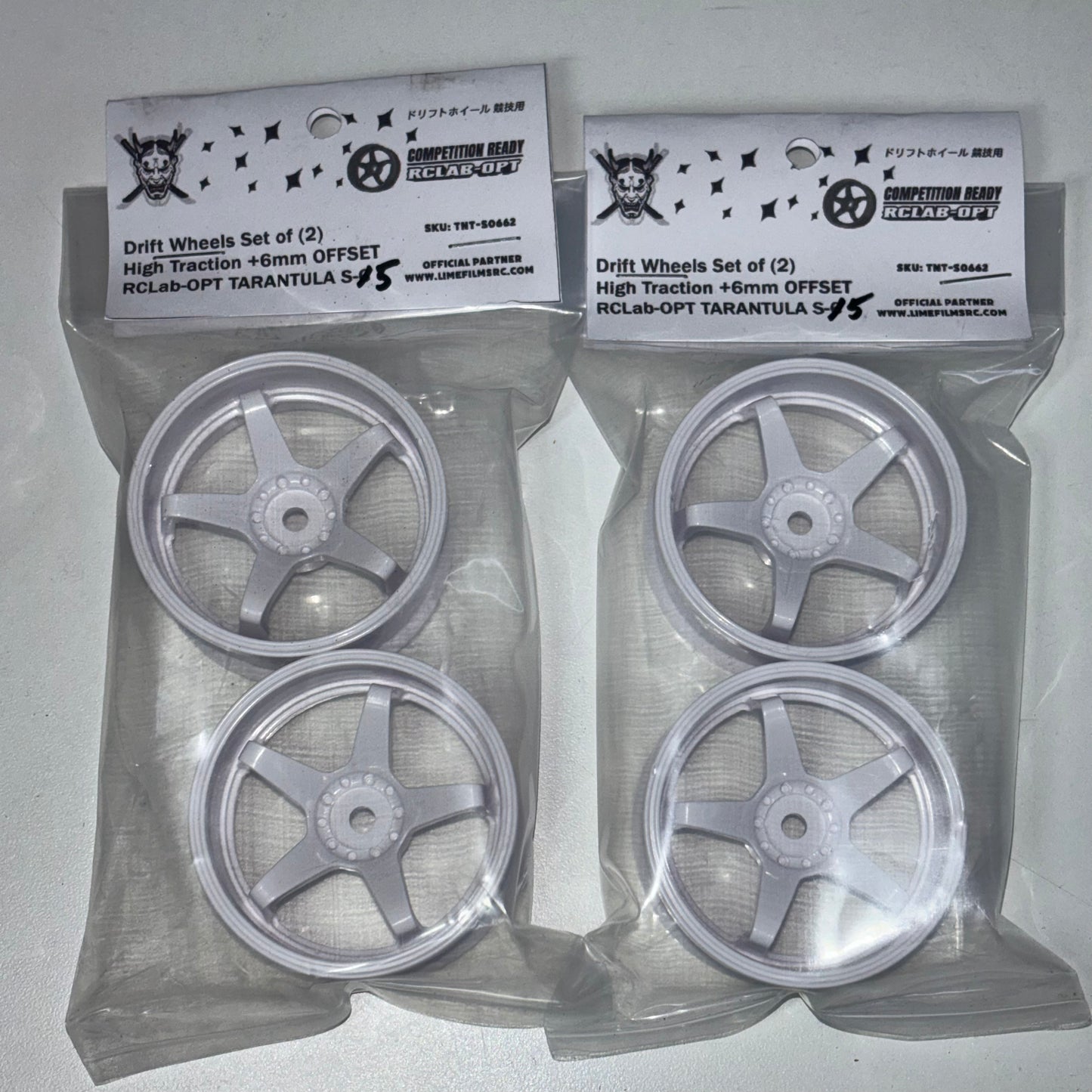 RCLab-OPT Tarantula 6mm White  Drift Wheels