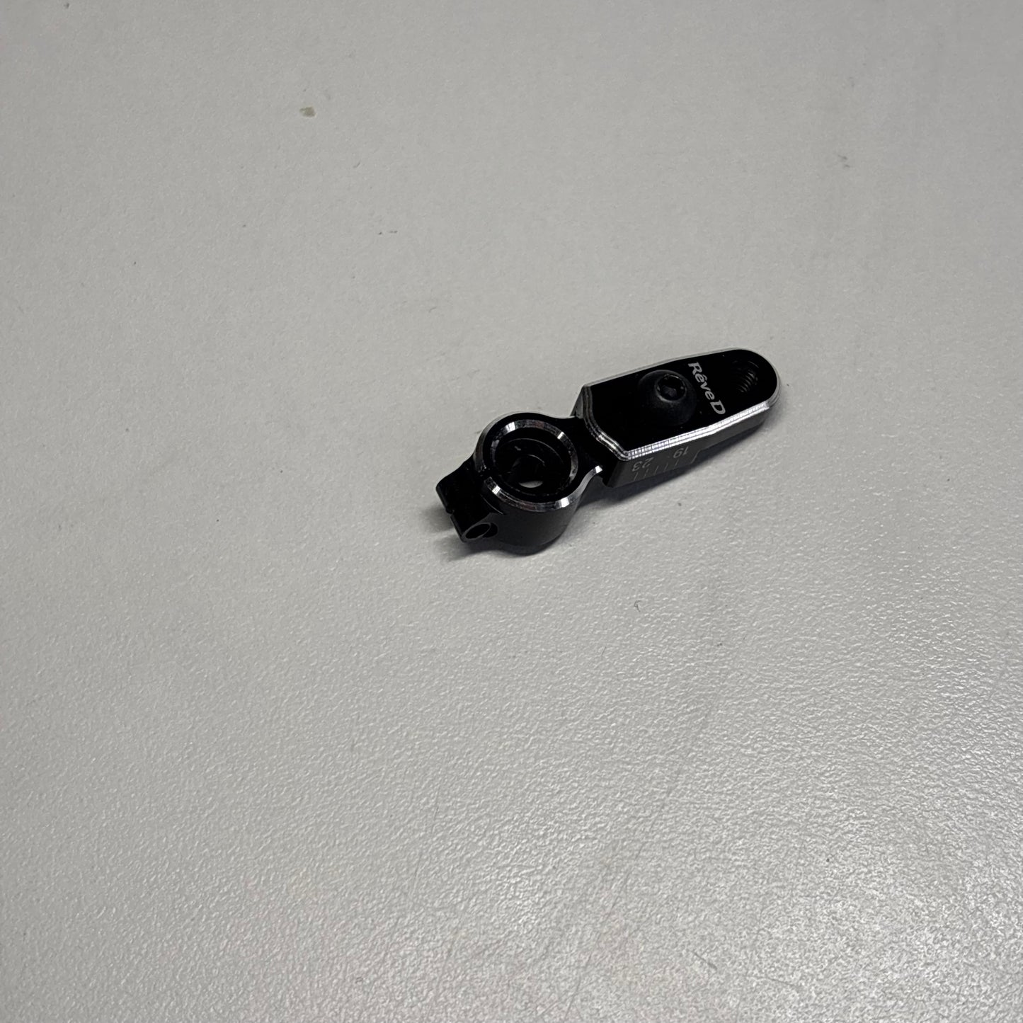 Reve D Adjustable Servo Holder Black Alloy