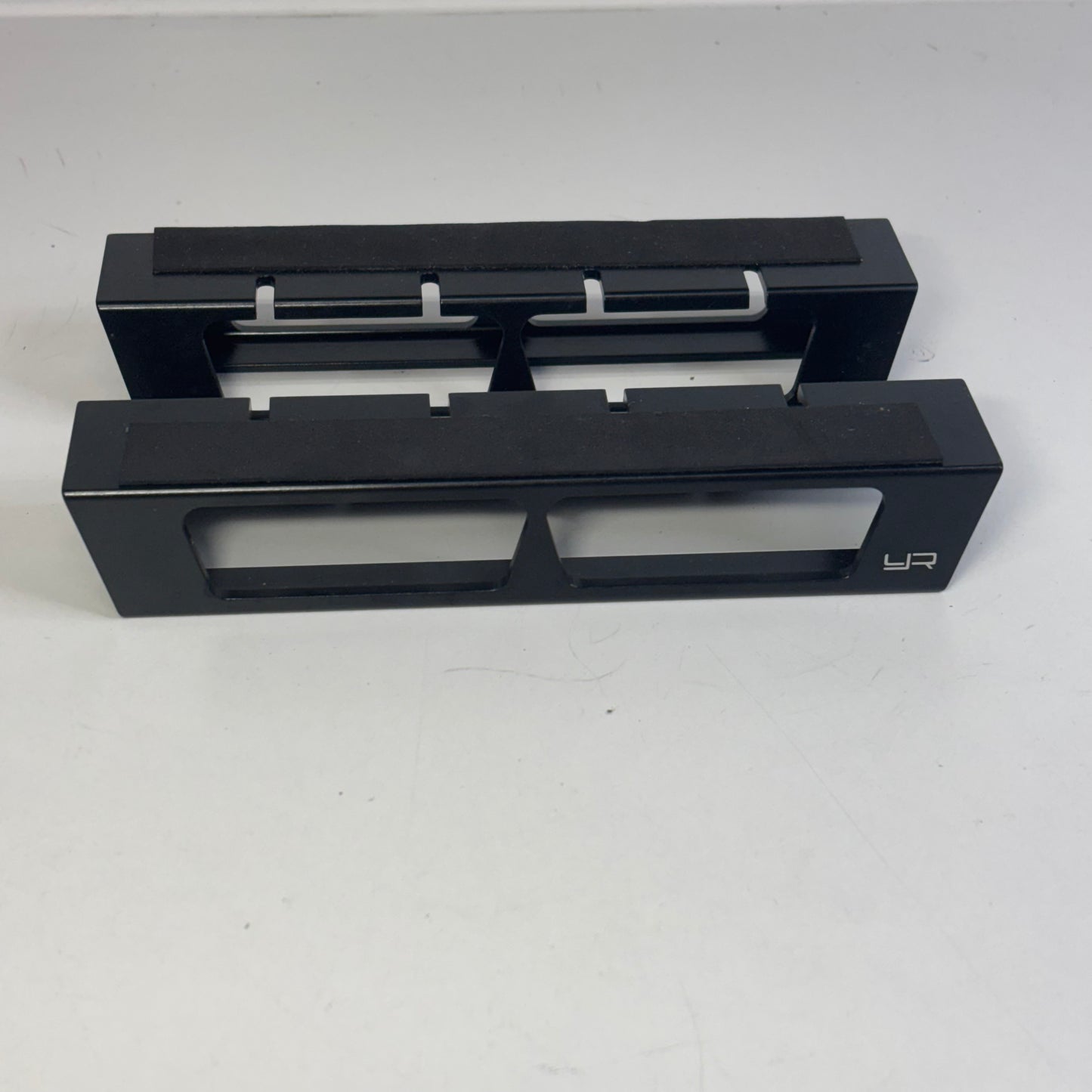 Yeah Racing Alloy Chassis Black Stand