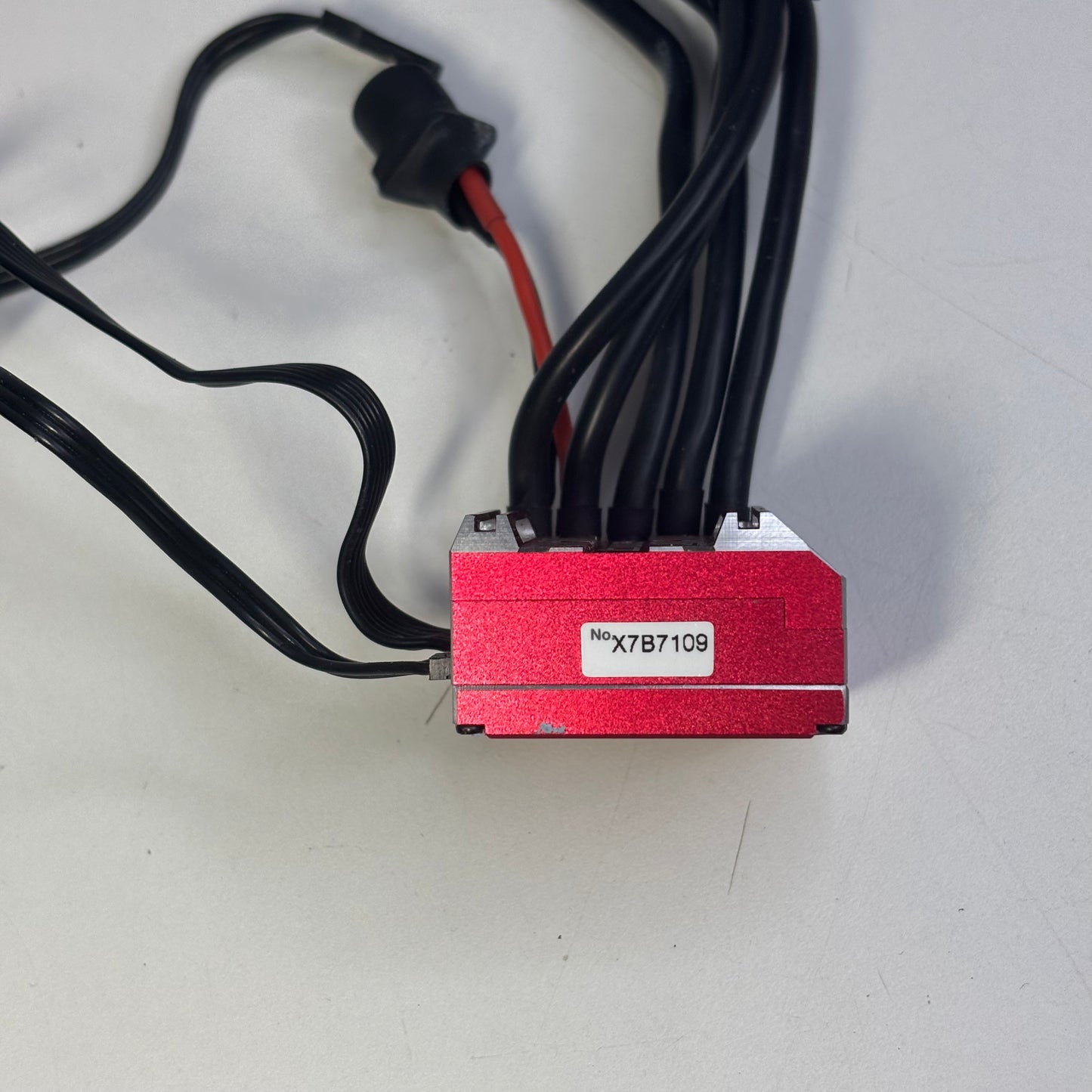 Acuvance Xarvis Red Alloy ESC