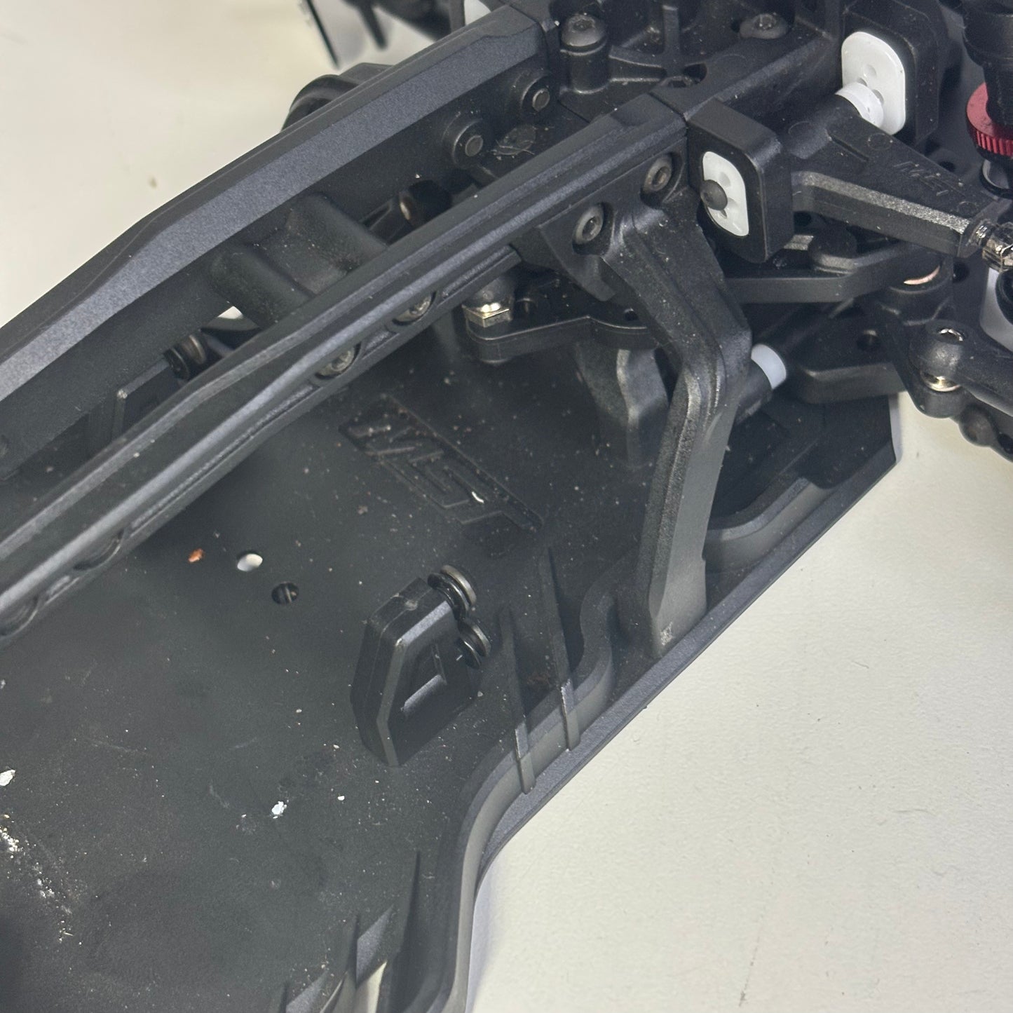 MST RMX 2.5 Drift RWD Chassis & Alloy Body Mount Set