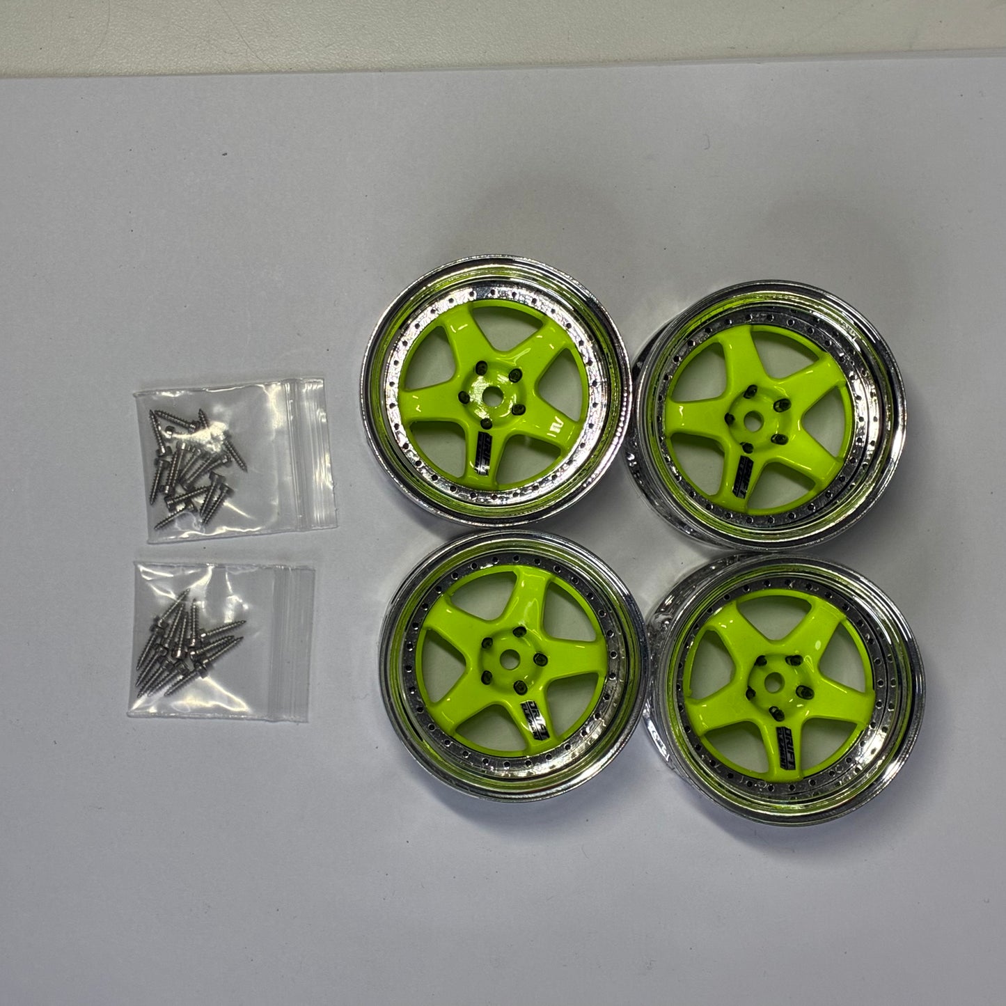 DS Racing Drift Element Green Chrome Wheels