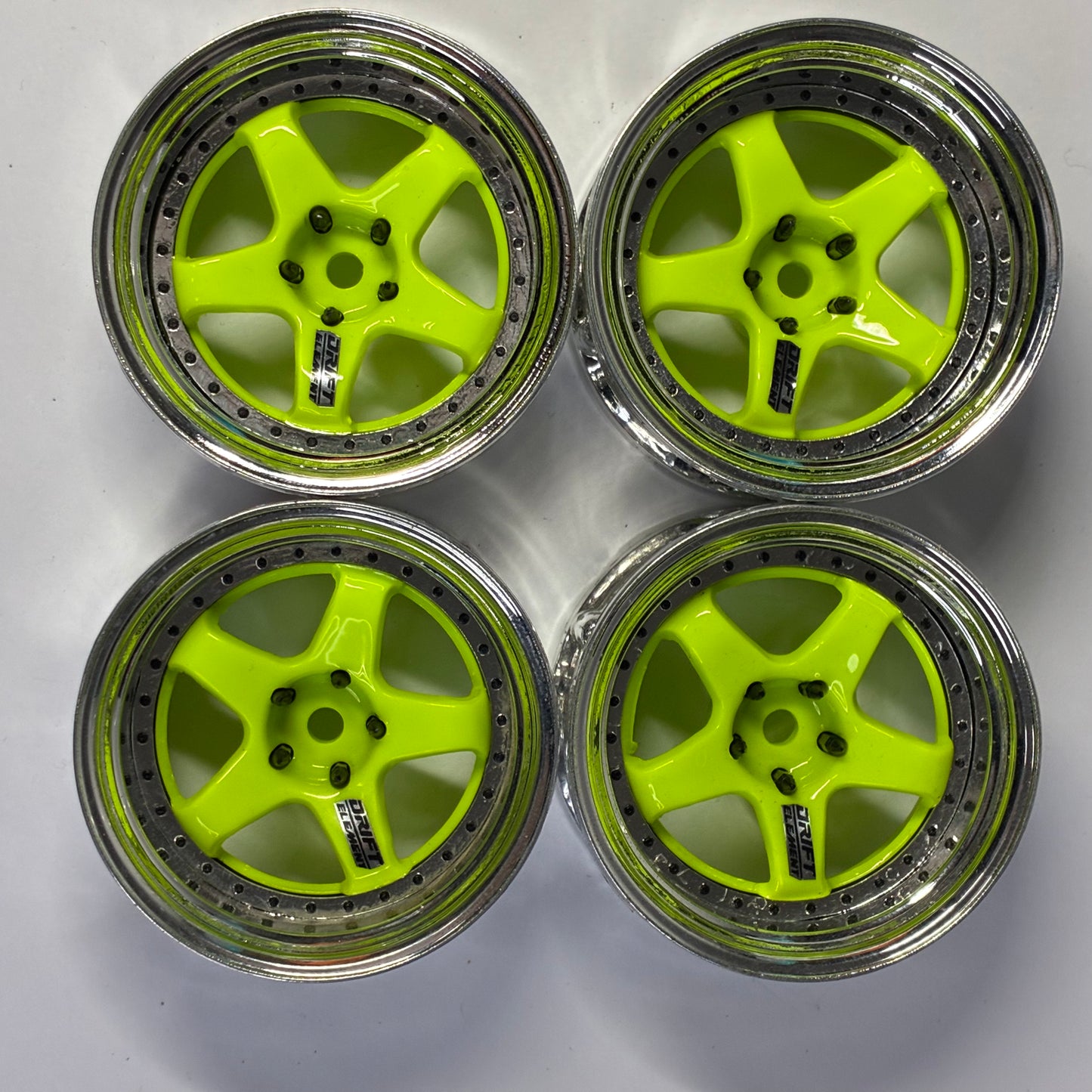 DS Racing Drift Element Green Chrome Wheels