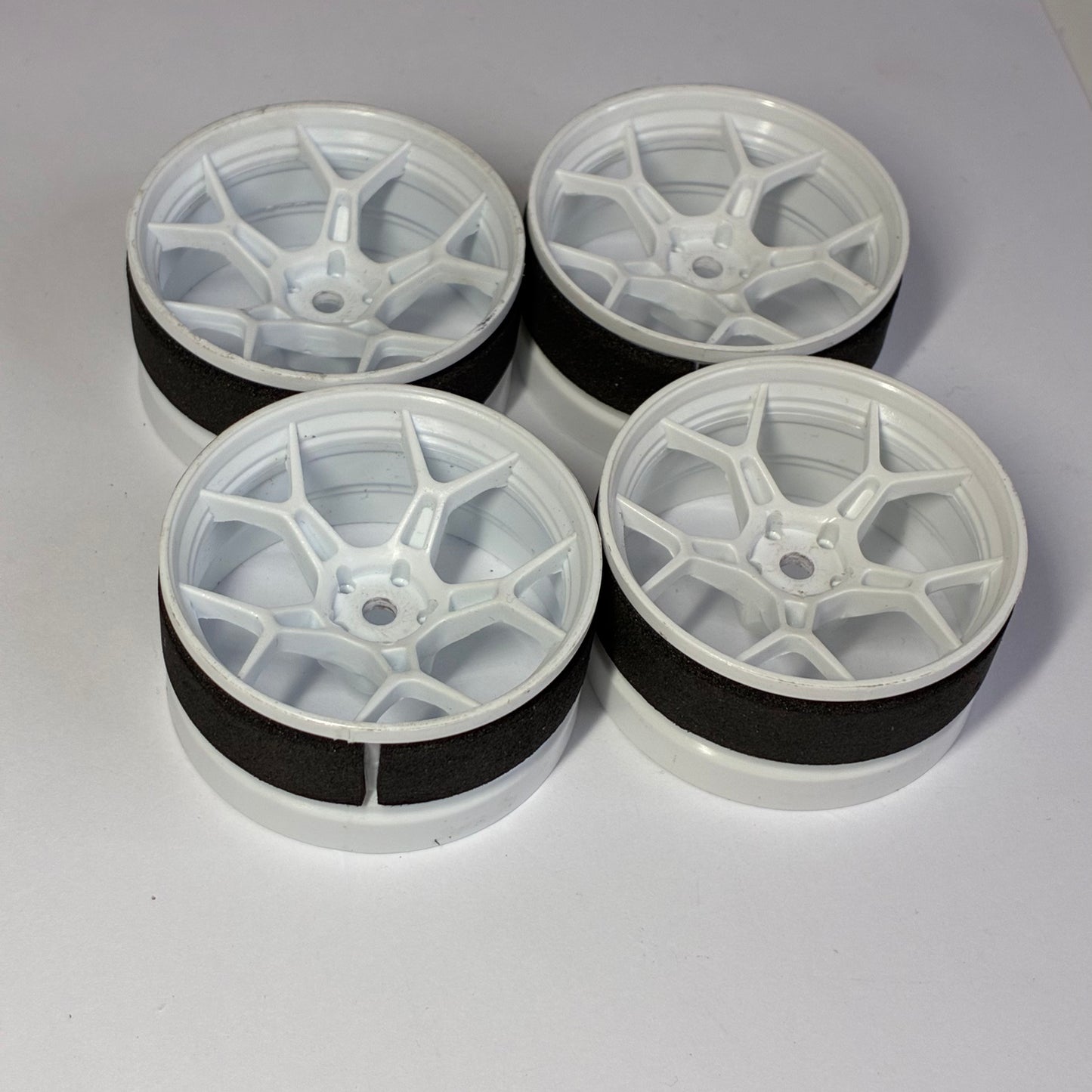 Ds Racing Feathery White Wheels 8mm Offset