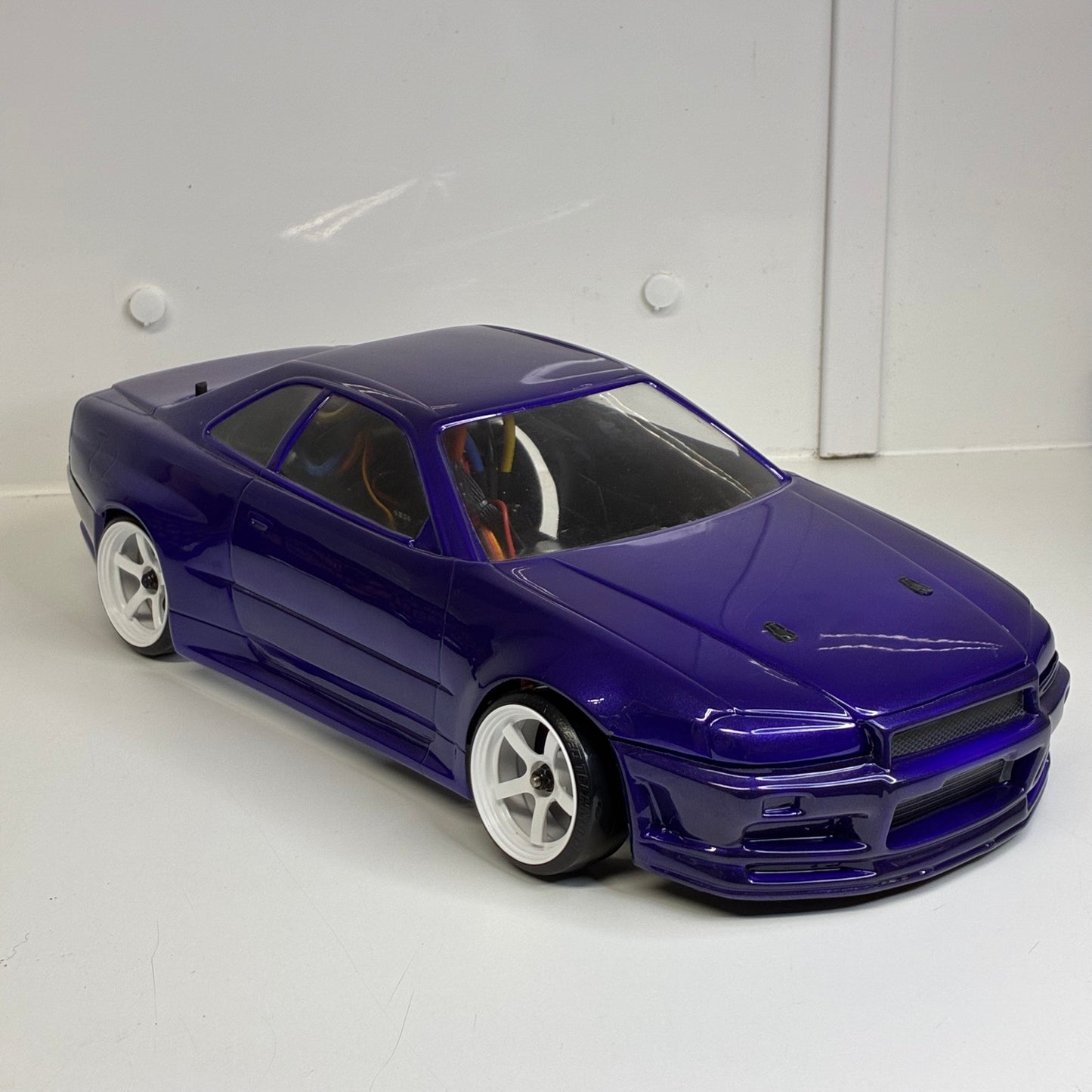 Yokomo YD2E Nissan Skyline Ready To Run Drift Set Up RWD Carbon/Alloy Upgraded