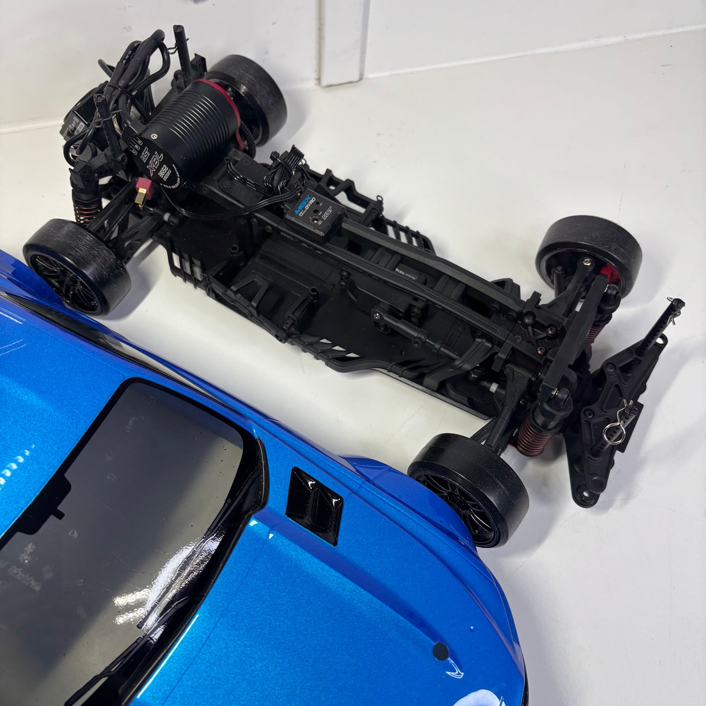 MST RMX 2.5 RTR Ready To Drift Chassis Brushless Ford Mustang