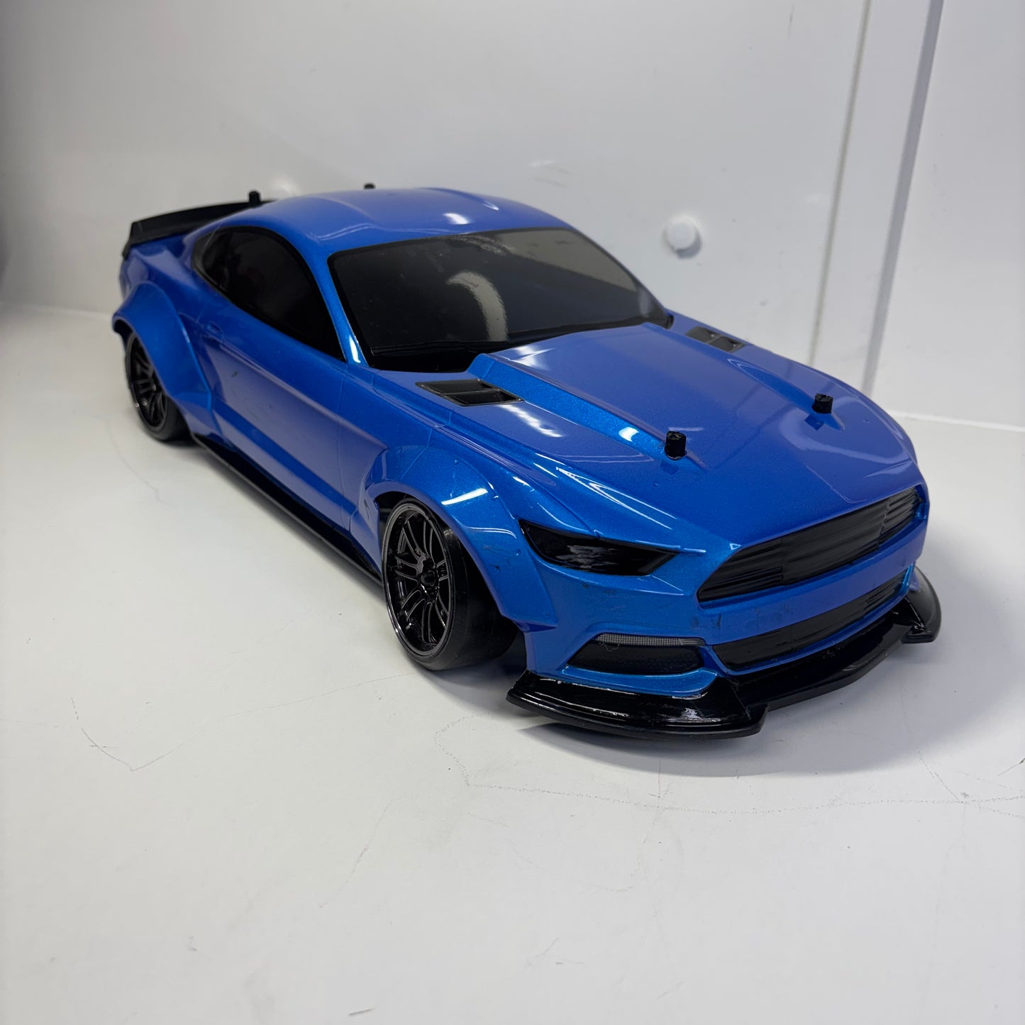 MST RMX 2.5 RTR Ready To Drift Chassis Brushless Ford Mustang