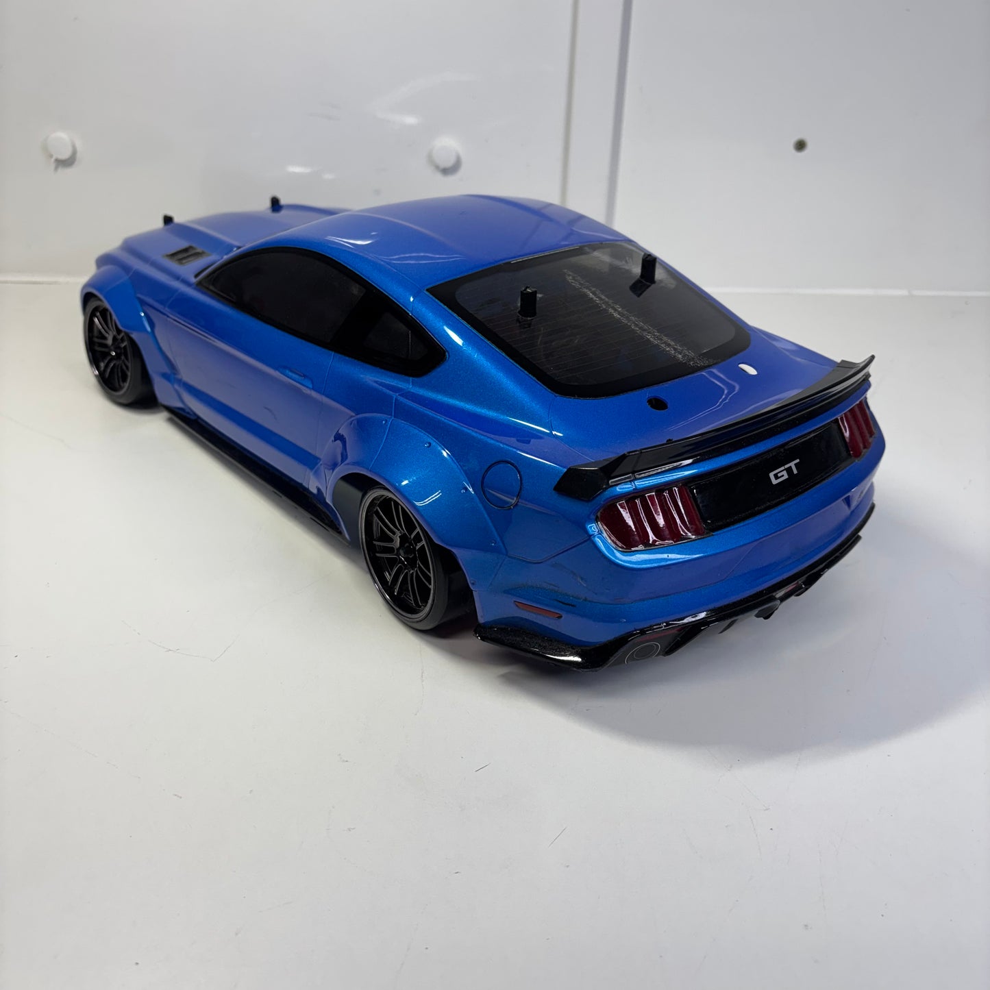 MST RMX 2.5 RTR Ready To Drift Chassis Brushless Ford Mustang