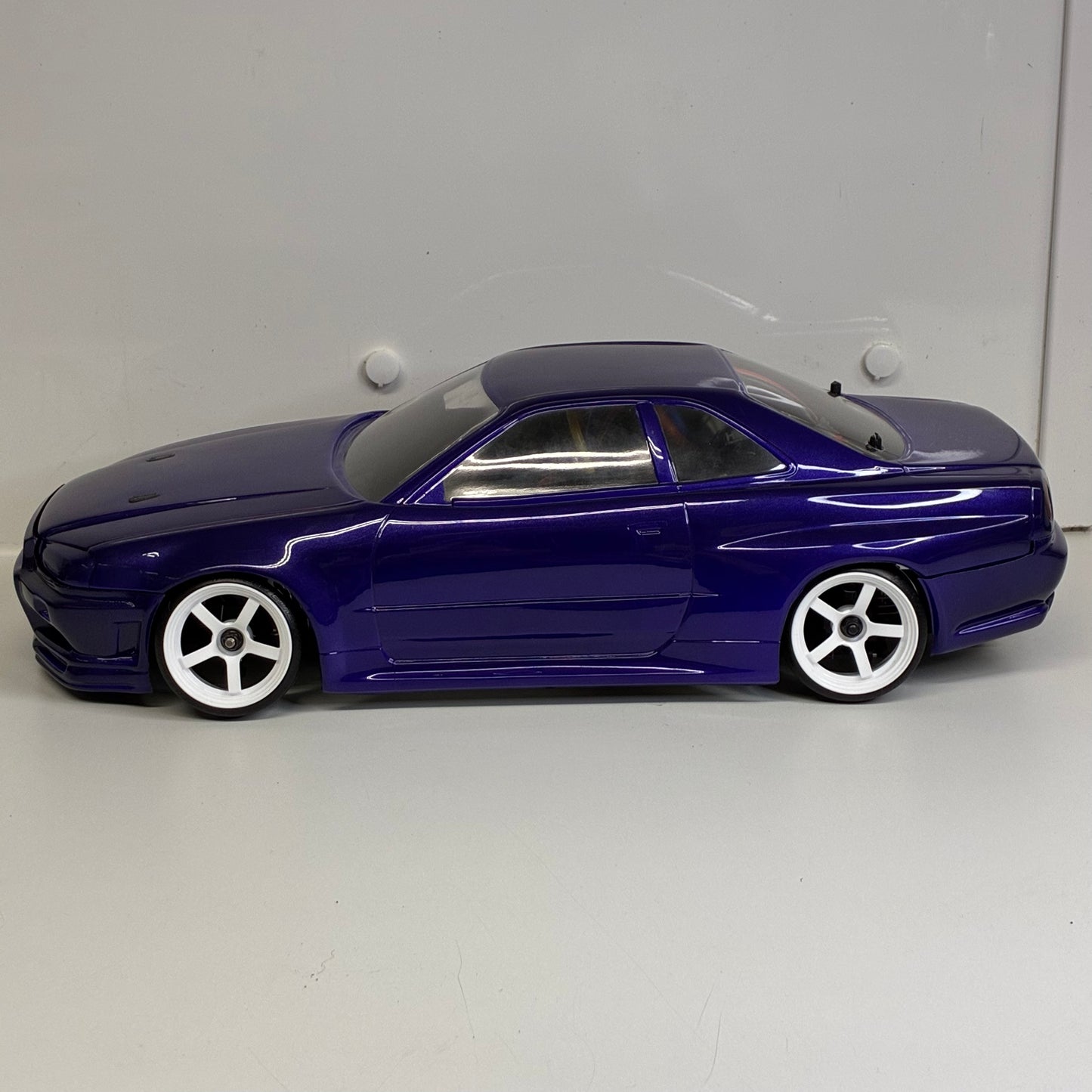 Yokomo YD2E Nissan Skyline Ready To Run Drift Set Up RWD Carbon/Alloy Upgraded