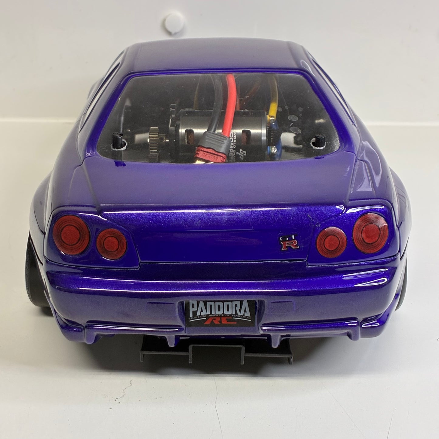 Yokomo YD2E Nissan Skyline Ready To Run Drift Set Up RWD Carbon/Alloy Upgraded