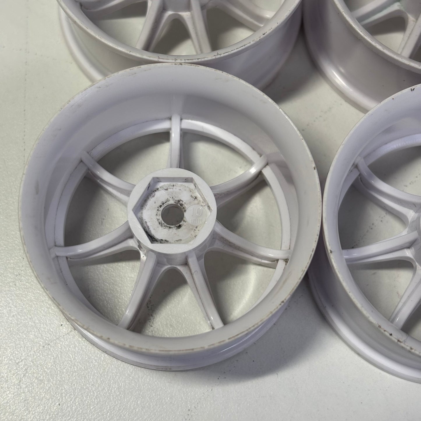 Topline White Wheels AVS Style Offset 10mm