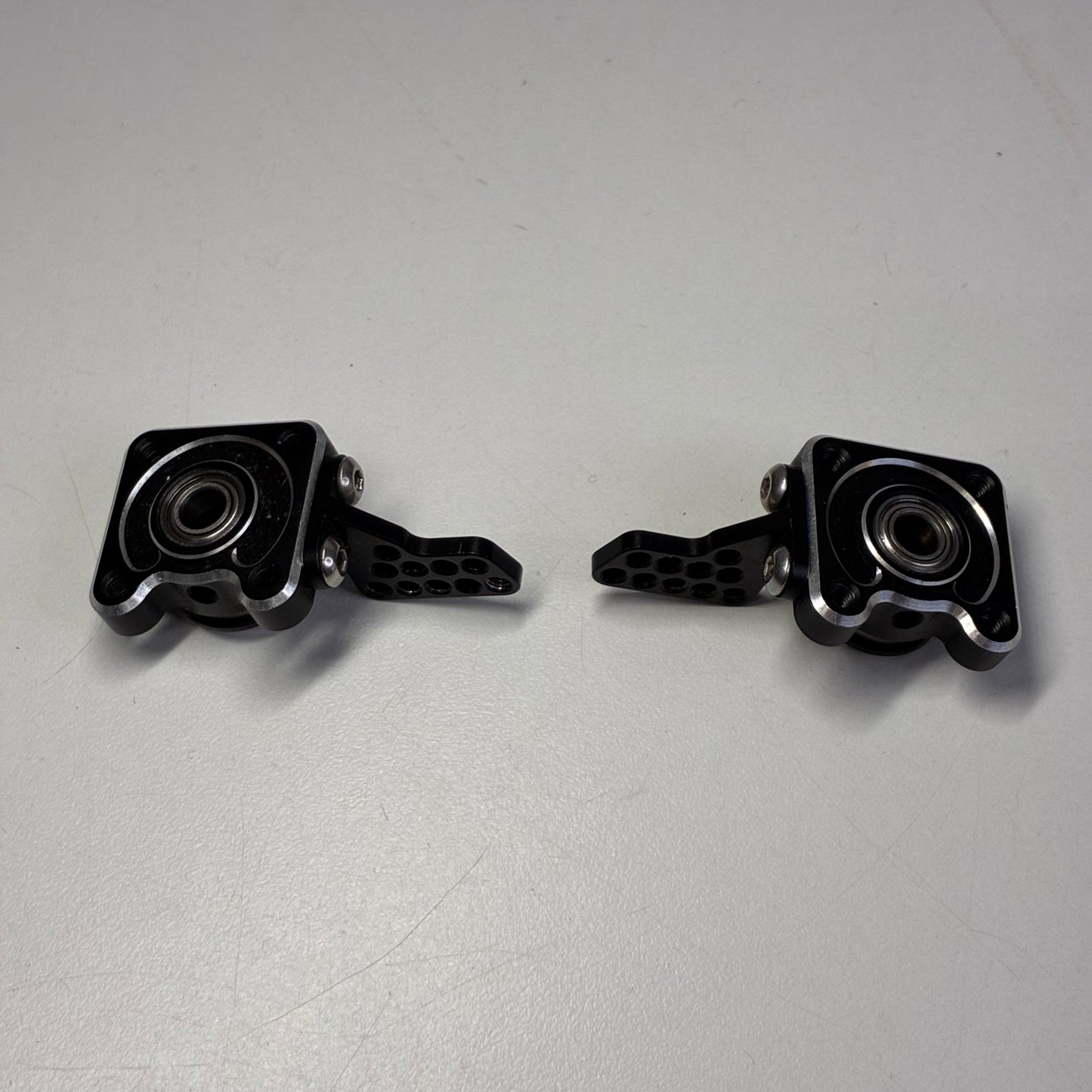 Rhino Racing Black Alloy Rear Hubs for H Arm Adaptor