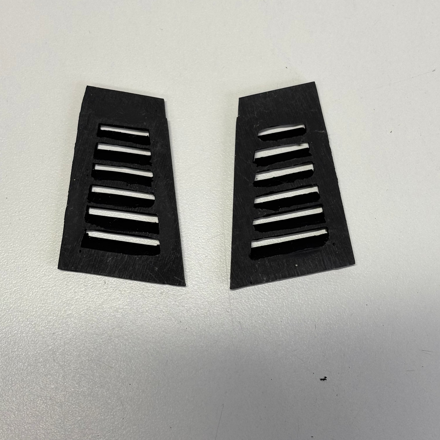 Black Bonnet Plastic Vents Pair