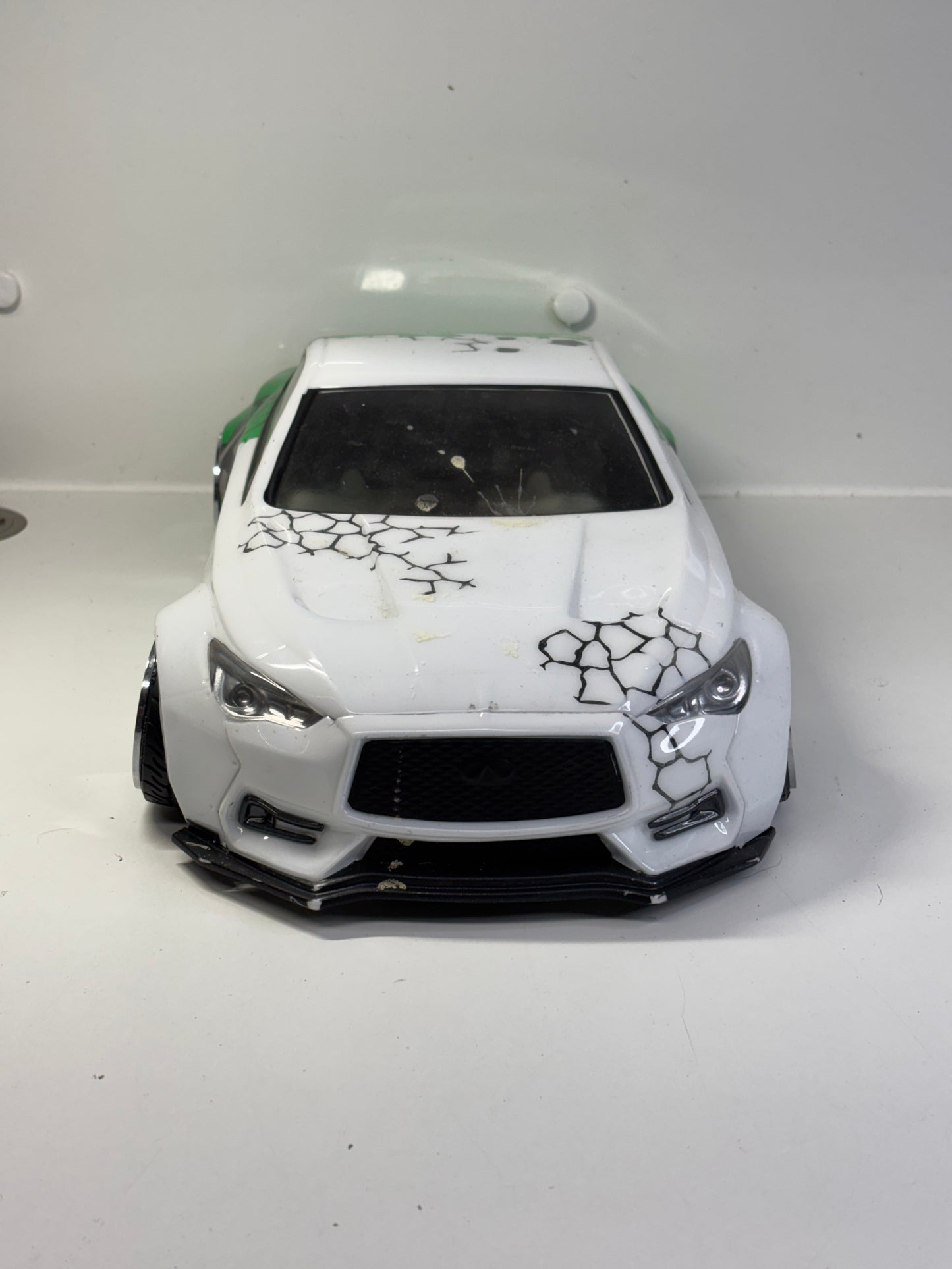 Shibata Asbo-RC Green White Bodyshell