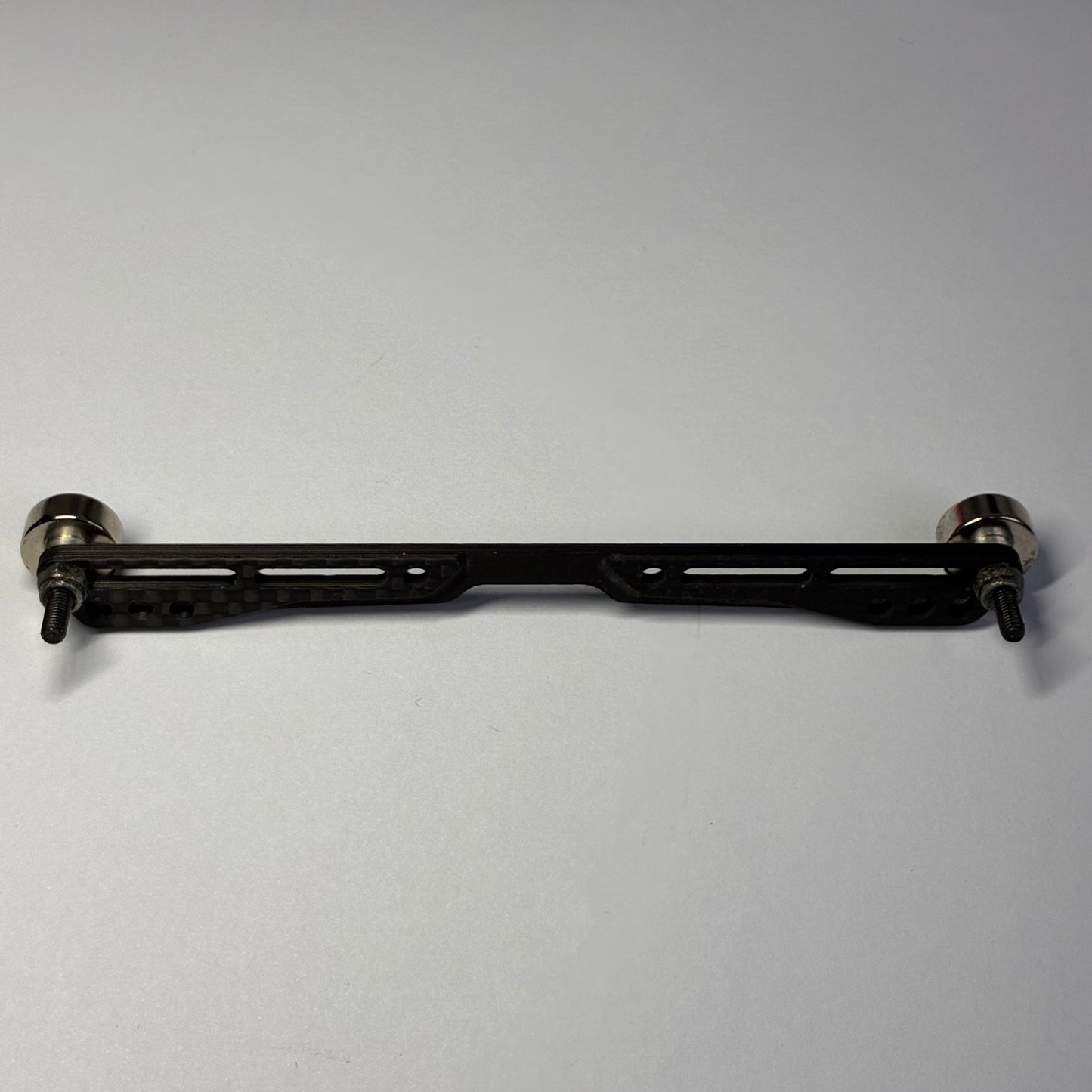 Rear Body Mount Carbon