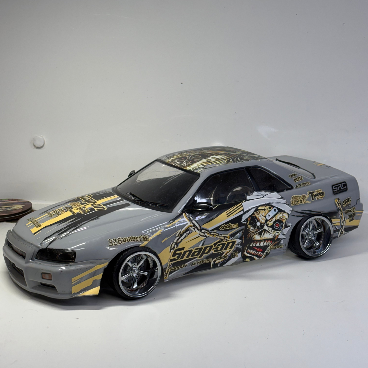 Killerbody R34 GTR Bodyshell With Exhaust Snap On