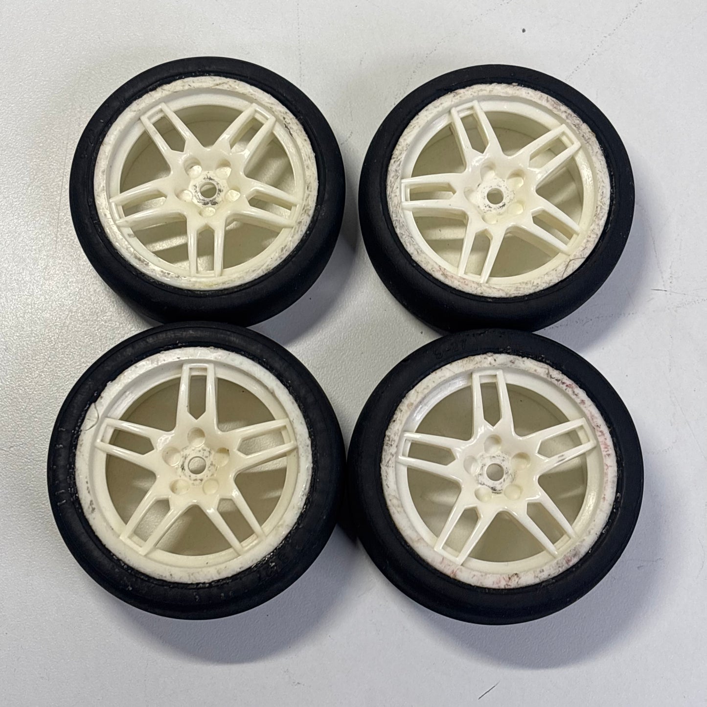White R33 Style Wheels Rubber Tyres Staggered Offset 3 #2