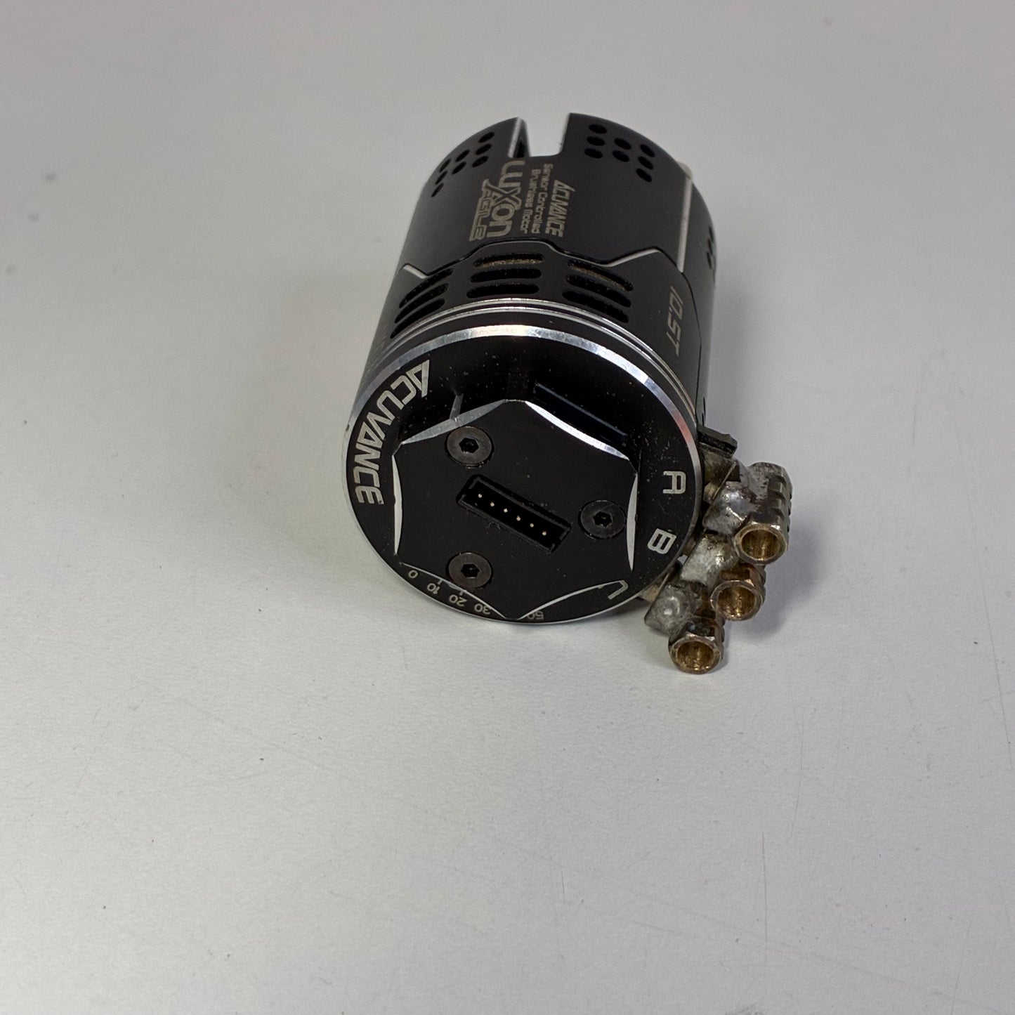 Acuvance Luxon Agile Brushless Motor 10.5T Boxed