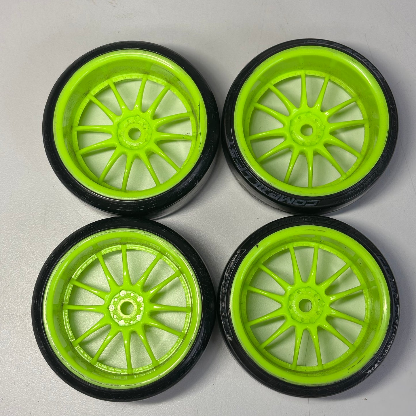 Green 9mm Offset Wheels With Tyres