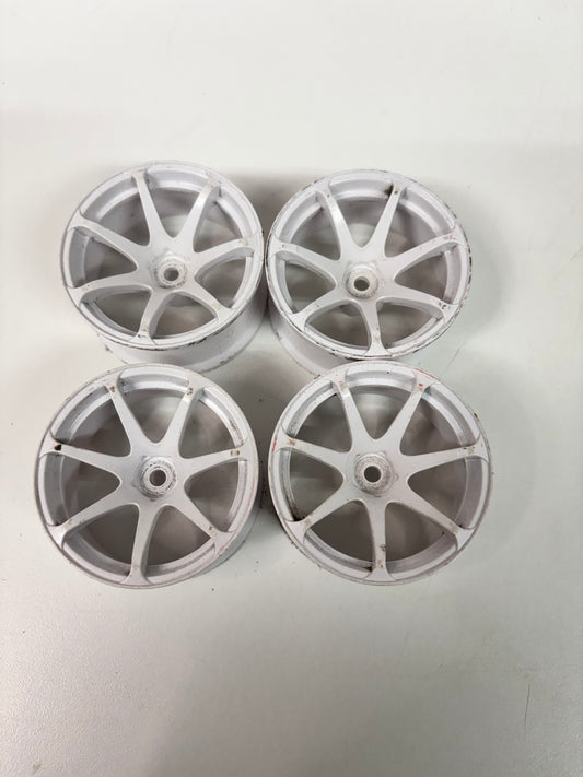 White Wheels Offset 9