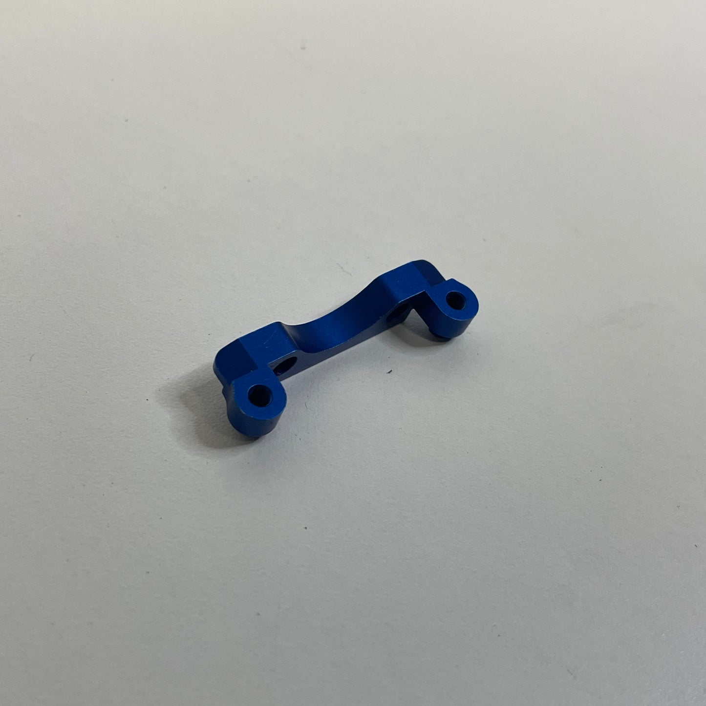 Overdose Yokomo DP Gearbox Mount Blue Alloy