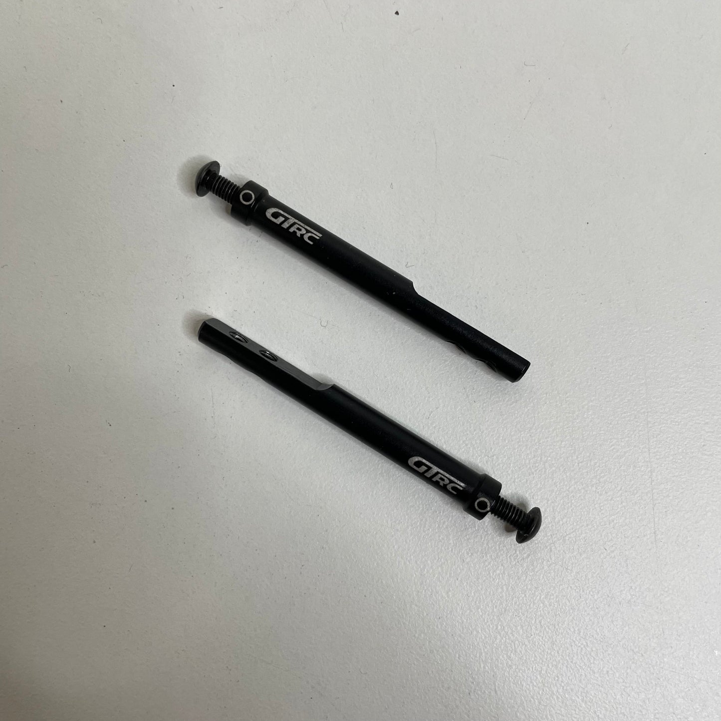 GTRC Black Alloy Rear Magnet Post Set