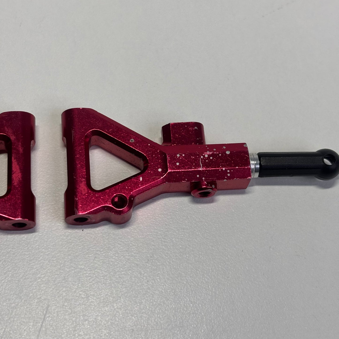 Yokomo Red Alloy Lower Front Arms