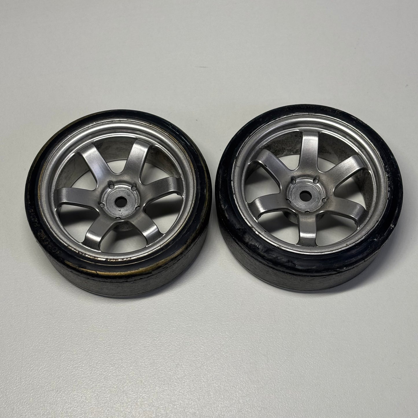 Silver Wheels & Tyres Offset 6-7 Pair