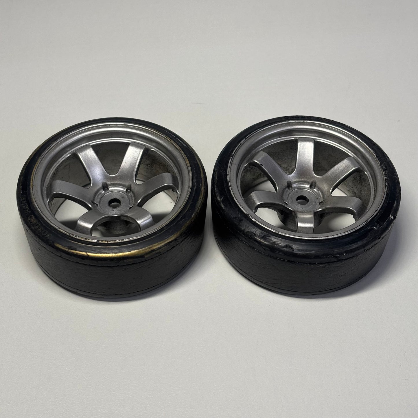 Silver Wheels & Tyres Offset 6-7 Pair