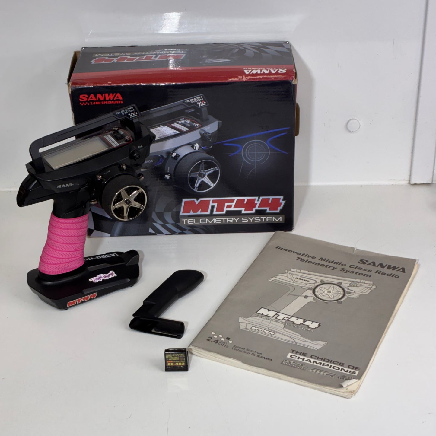 Sanwa MT-44 Controller & RX-482 Receiver Pink Grip Boxed