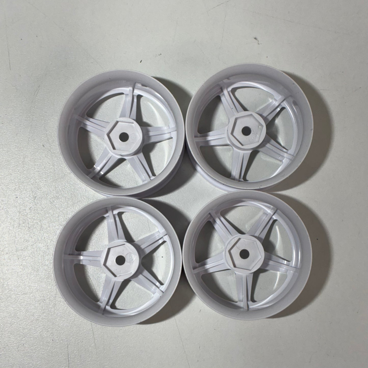 Lab White Wheels Offset 5mm
