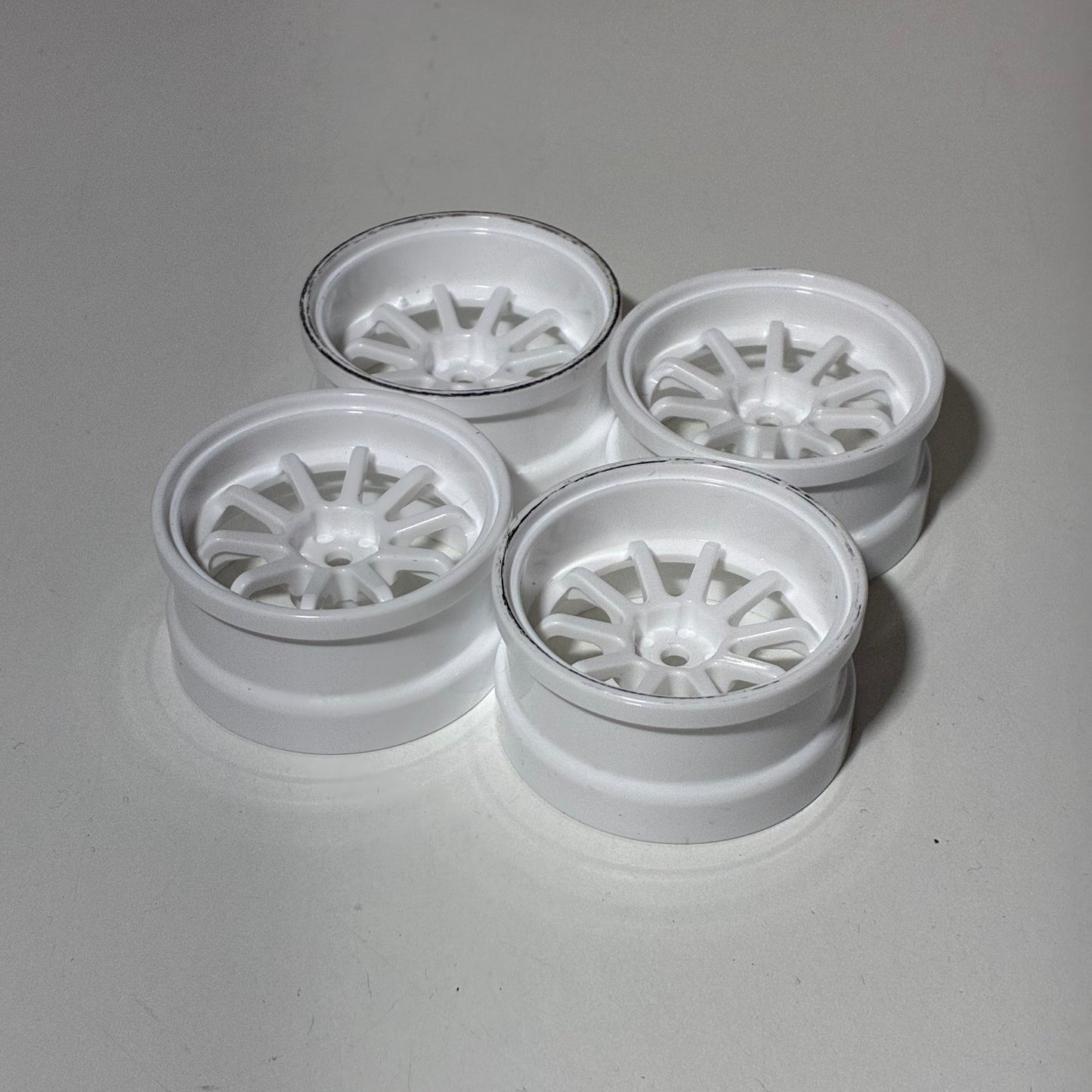 Reve D White Wheels Offset 6mm & 10mm