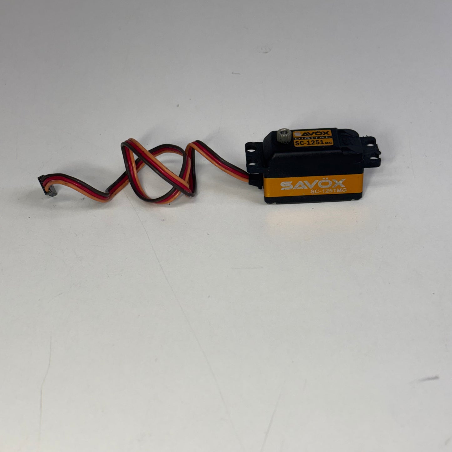 Savox SC-1251MG Servo