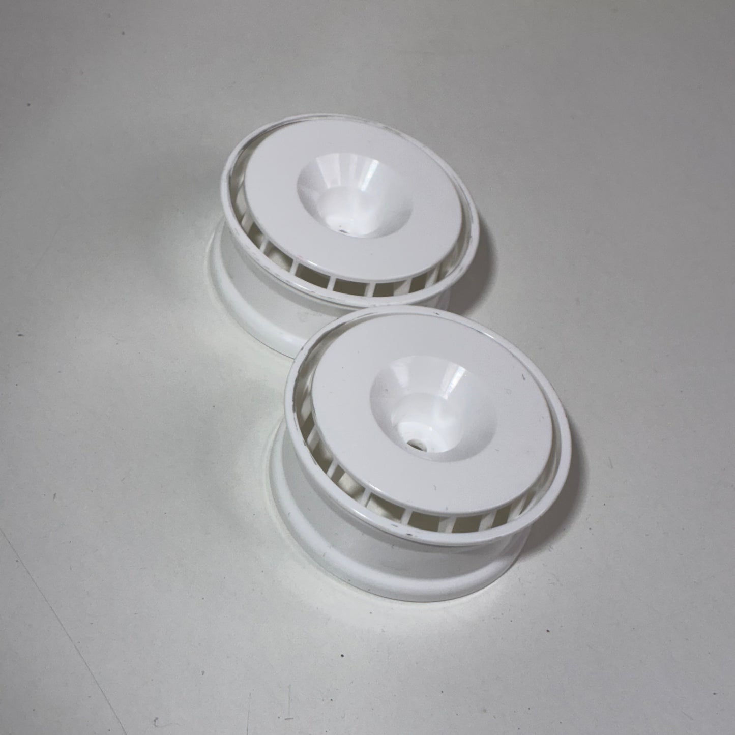 Reve D White Wheels Offset 4