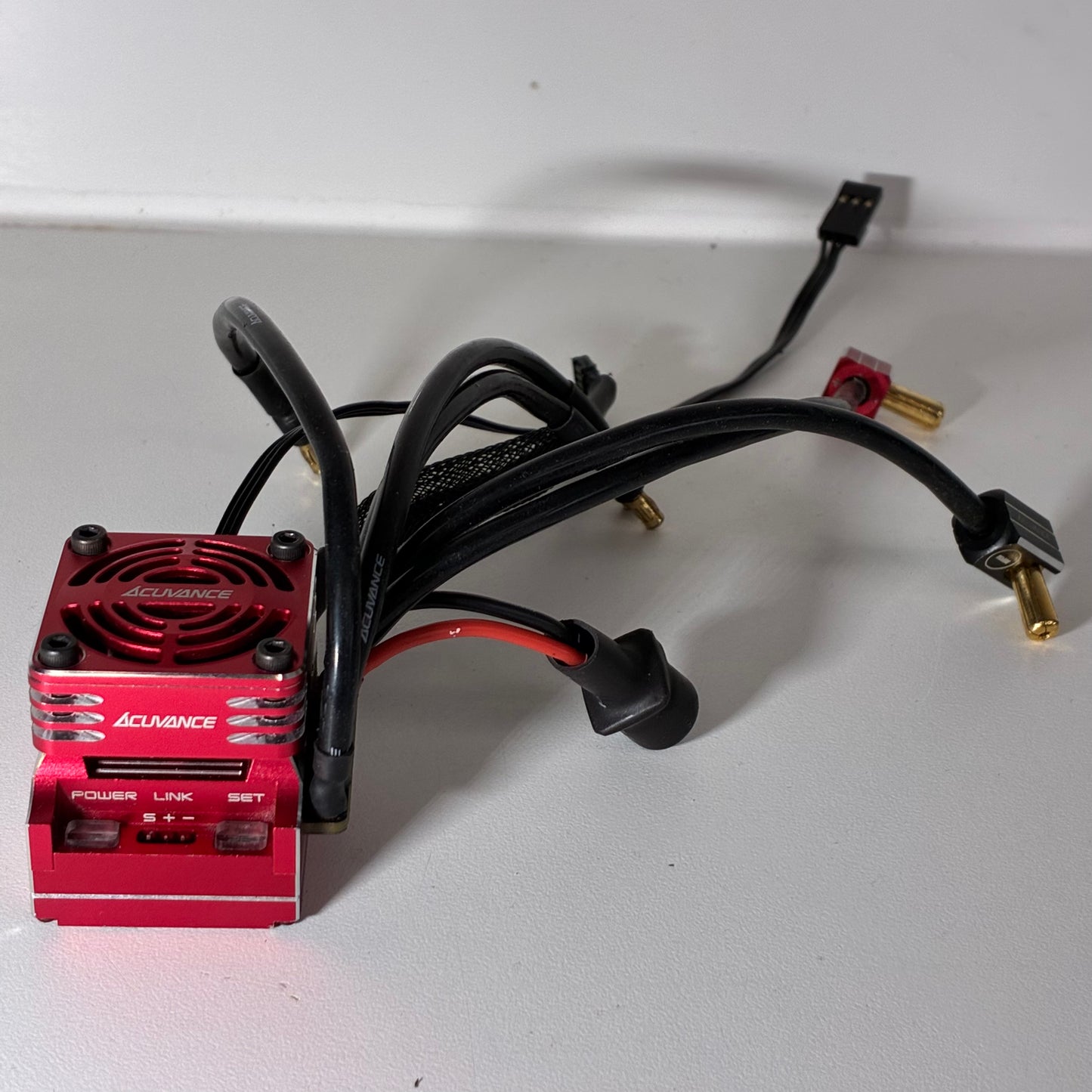 Acuvance Xarvis XX Red Alloy ESC & Fan