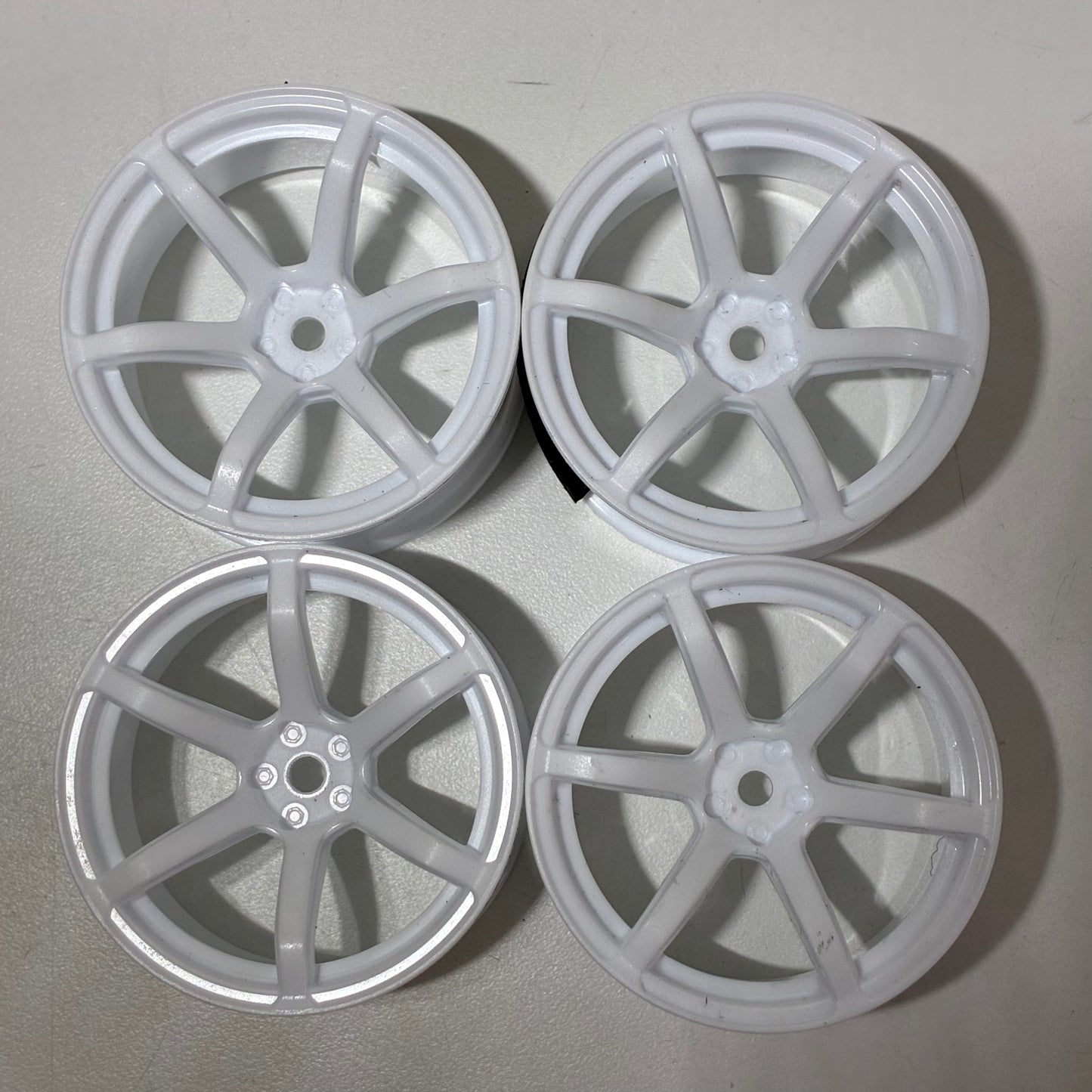 TE37 9mm Offset White Wheels