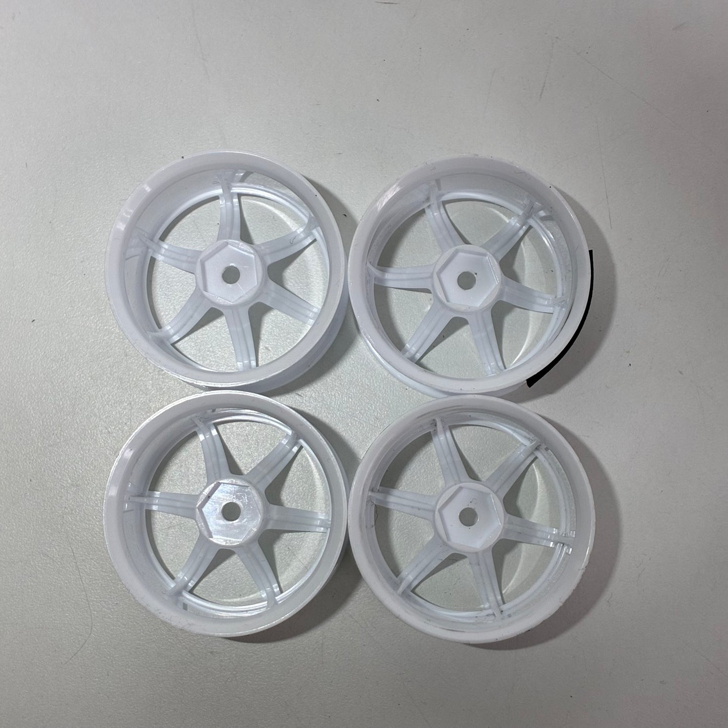 TE37 9mm Offset White Wheels