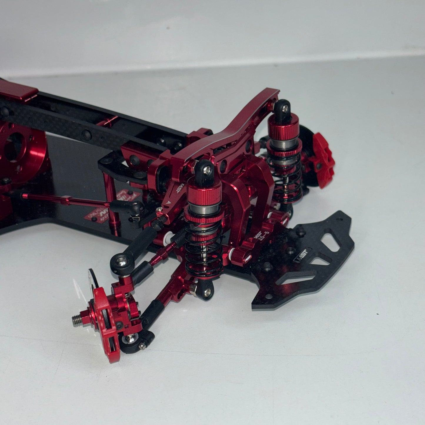 MST KMW FMX #70/300 Boxed Red Chassis
