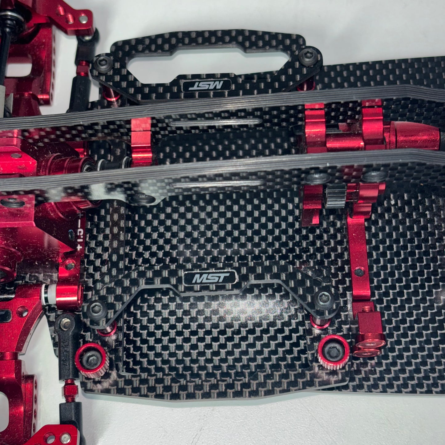 MST KMW FMX #70/300 Boxed Red Chassis