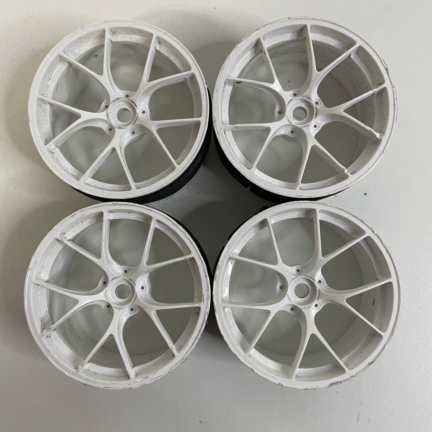 MST White Wheels 3mm Offset