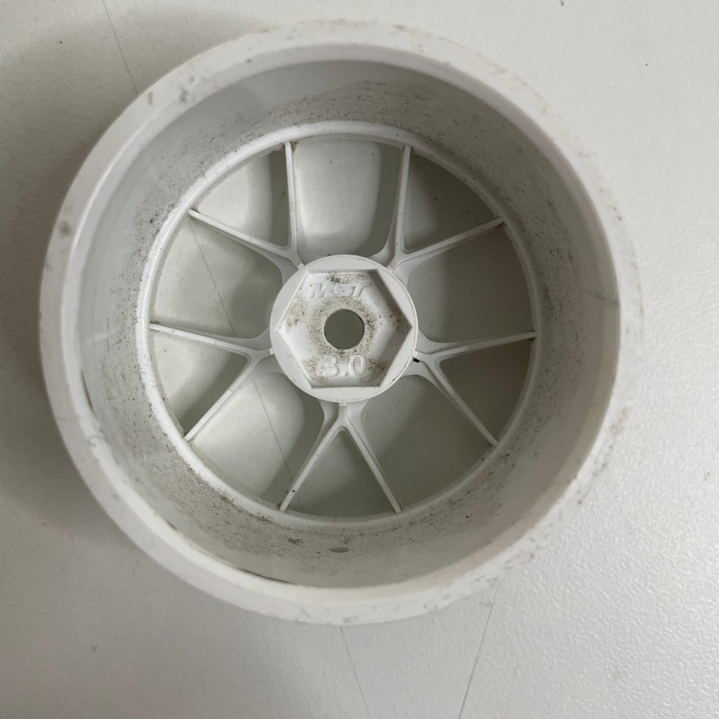 MST White Wheels 3mm Offset