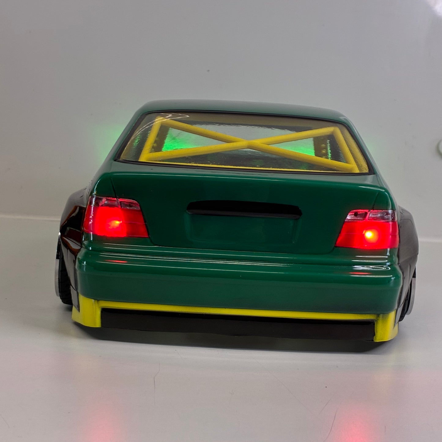 BMW E36 Compact Body Shell Carbon Arches HGK Cage & LED's
