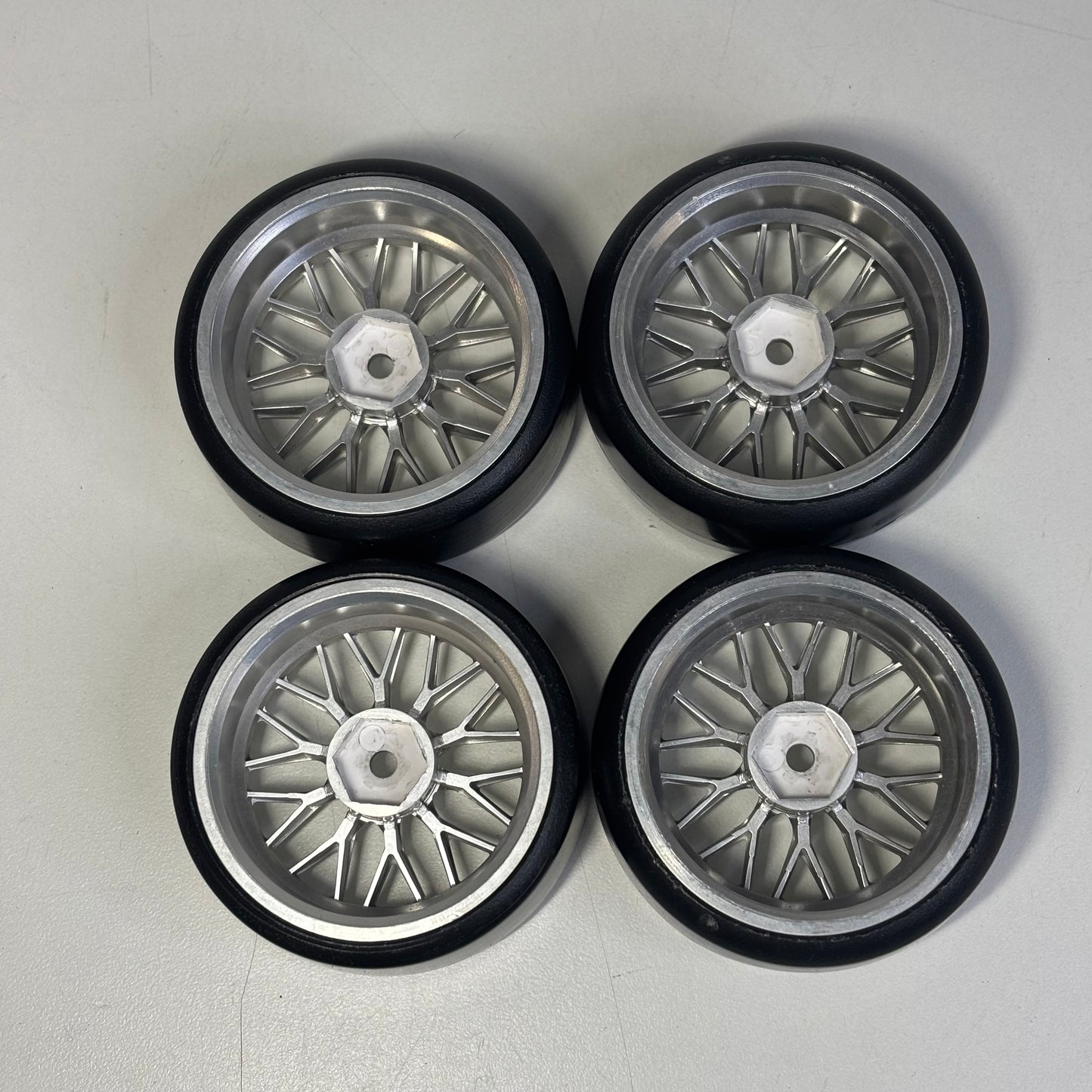 Mikuni Silver 5mm Offset Wheels With MST Tyres