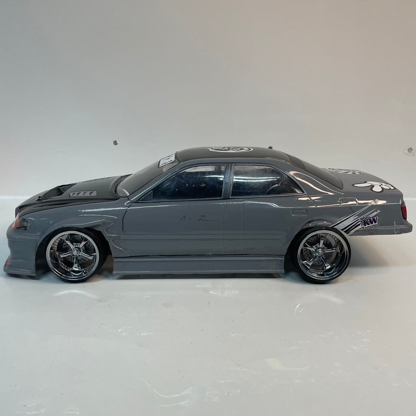 Yokomo Toyota Chaser Bodyshell Black & Grey Missile Shell