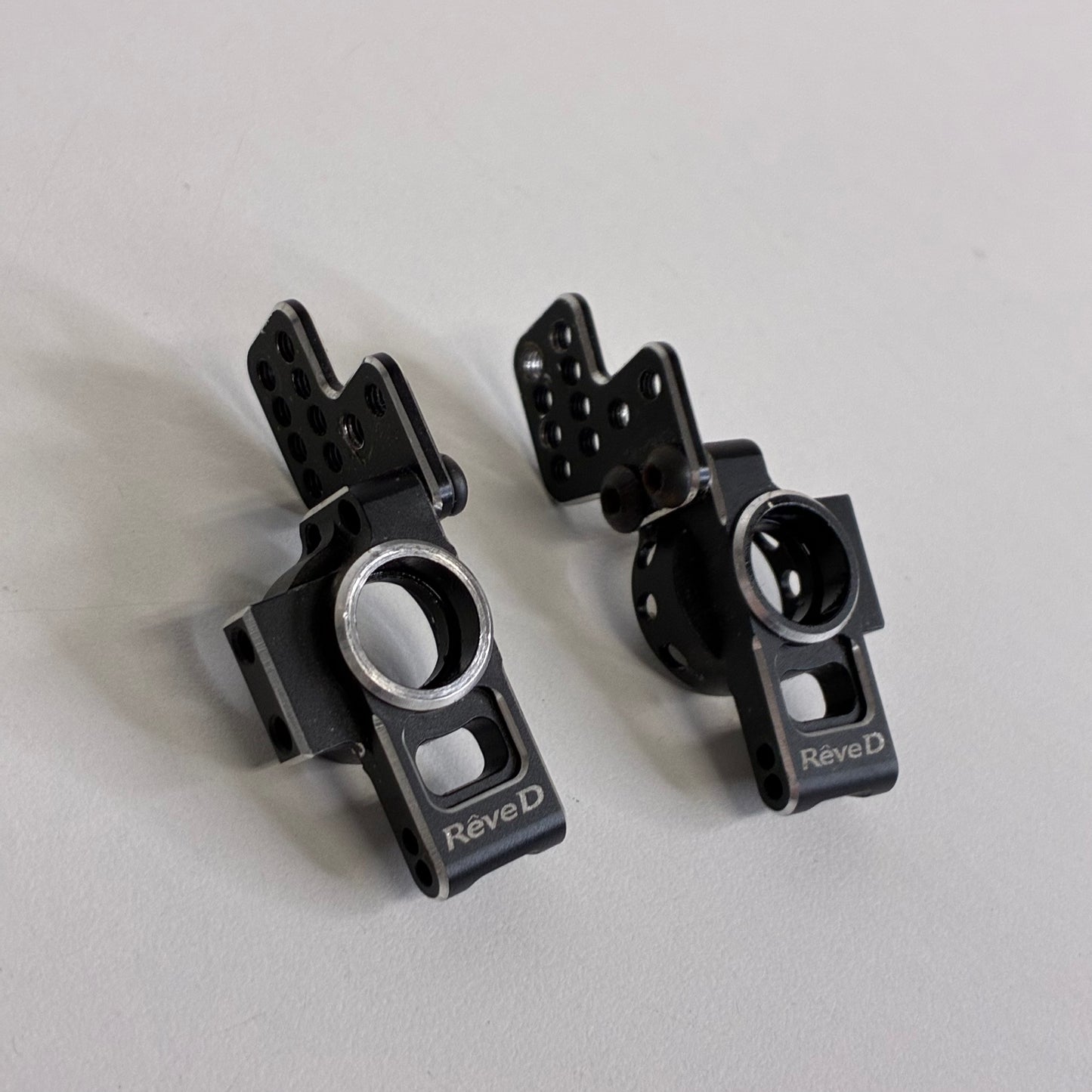 Reve D Rear Upright Hubs RDX RD2.0 MC1