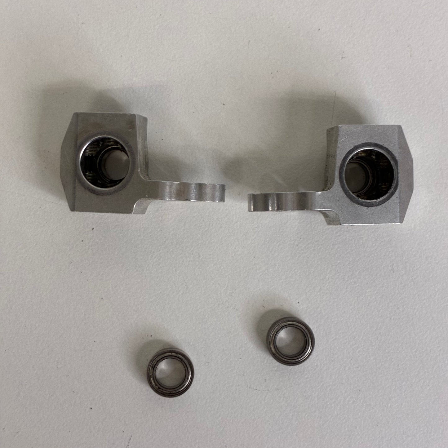 Wrap-Up Next GX Version 2 Front Steering Knuckles & Bearings