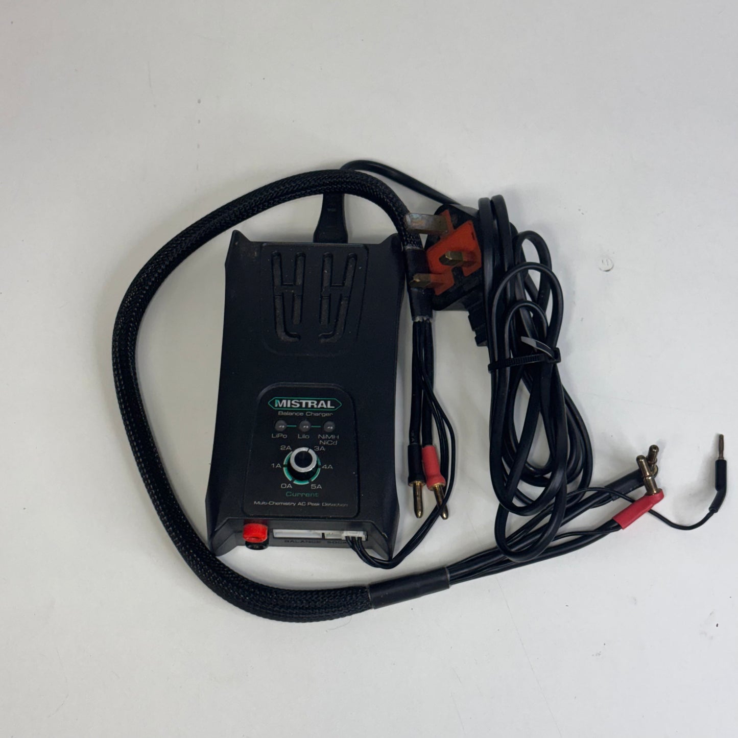 Mistral LiPo NiMh Charger