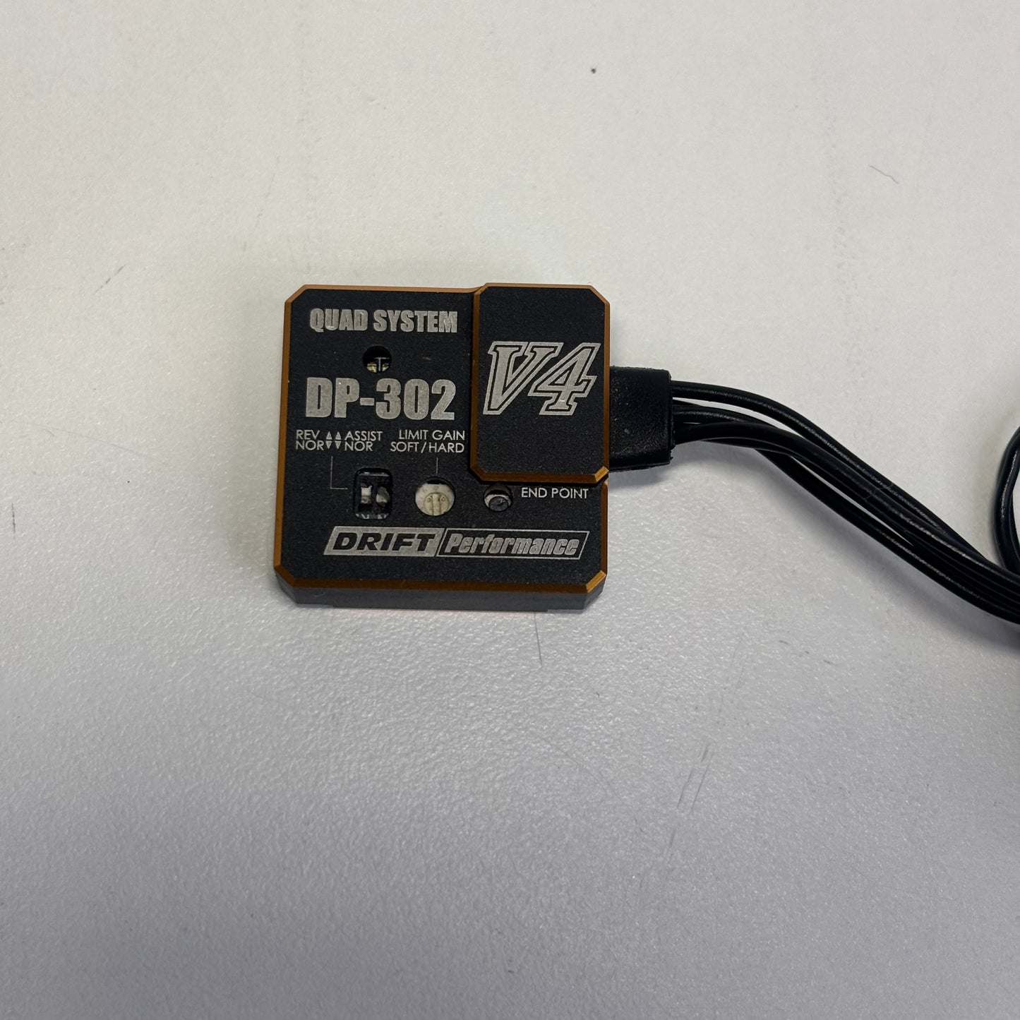 Yokomo V4 Gyro DP-302 Black Gold Alloy