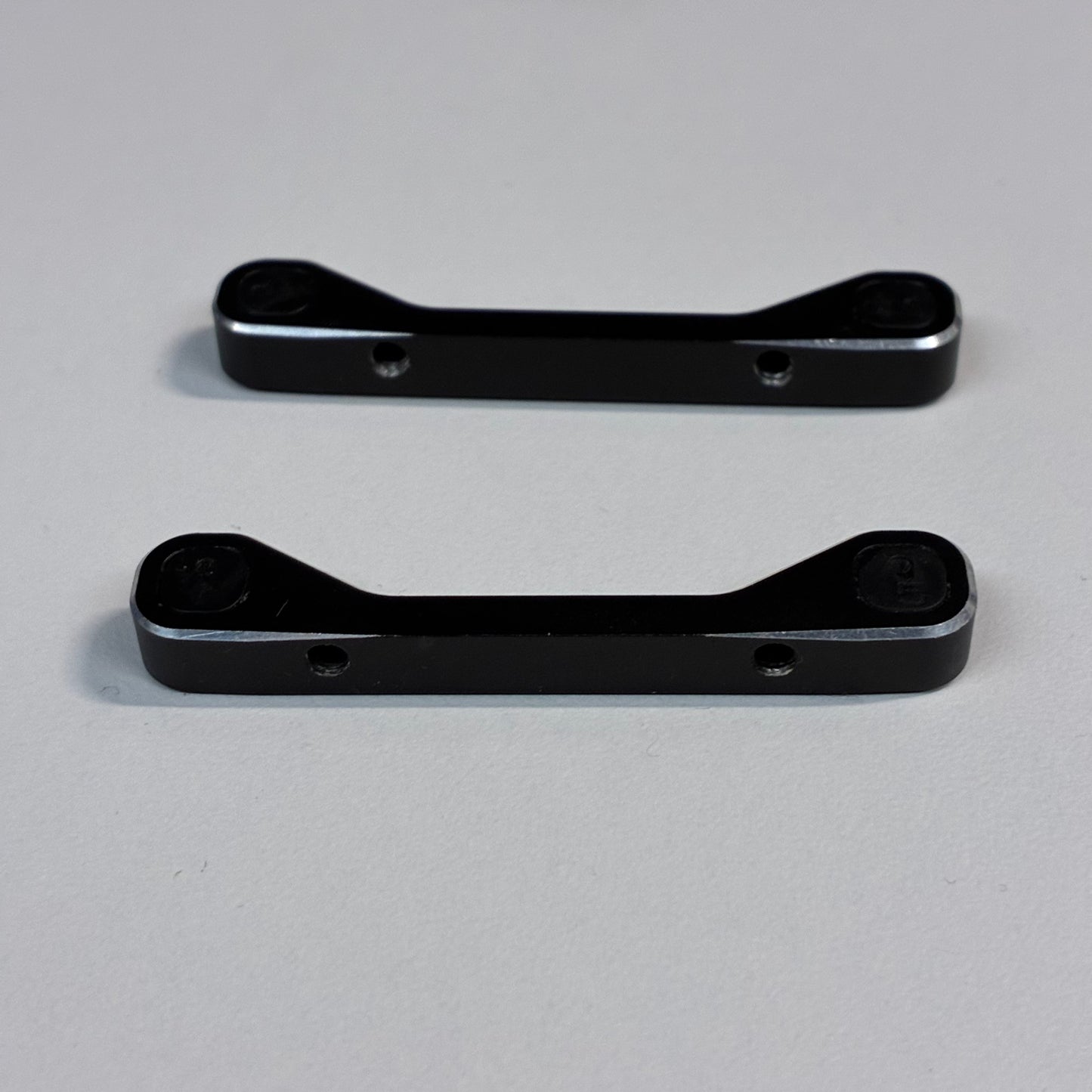 Yeah Racing (YR) Aluminum Suspension Arm Mounts B & C