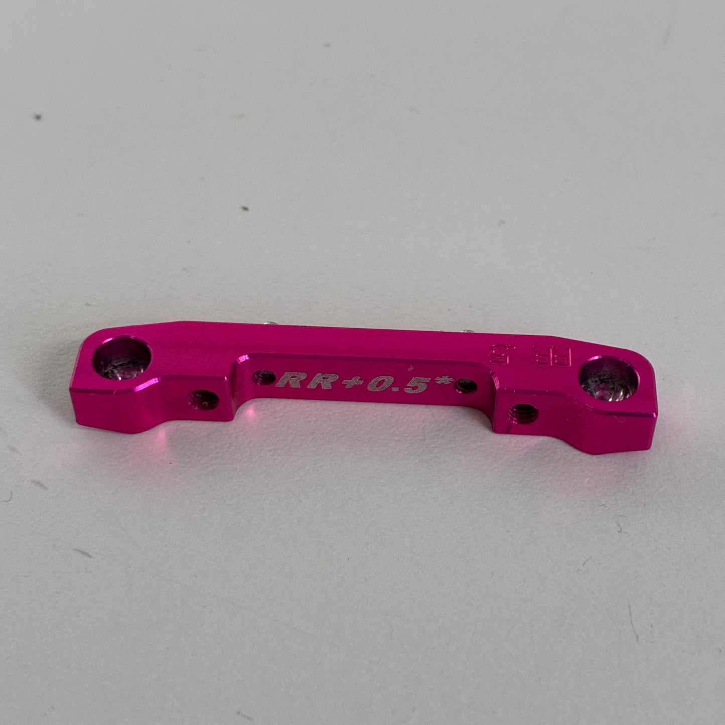 3Racing Sakura D4 Pink Aluminum Rear Suspension Mount